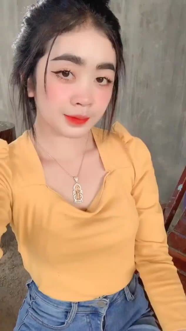 តោះមើល Cute girl 💃 in tik tok ស្អាតៗតើ💕💕💓💓 TNAOT